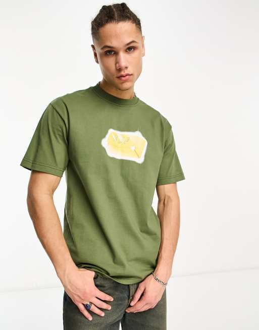 HUF - Gold Standard - Kakigrøn T-shirt med print på brystet