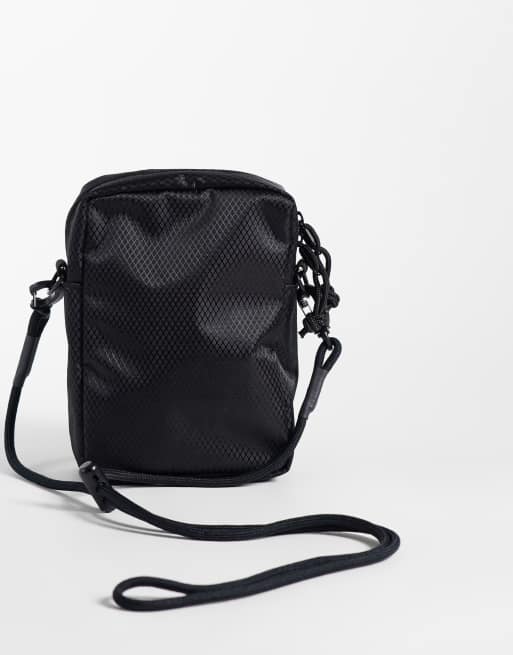 HUF Mercer side bag in black, 4 of 4