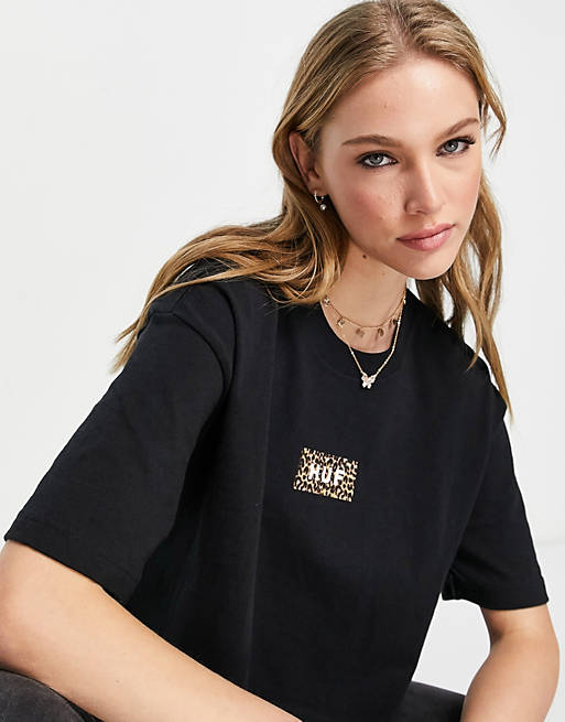 Huf relaxed crop t-shirt with leopard front logo