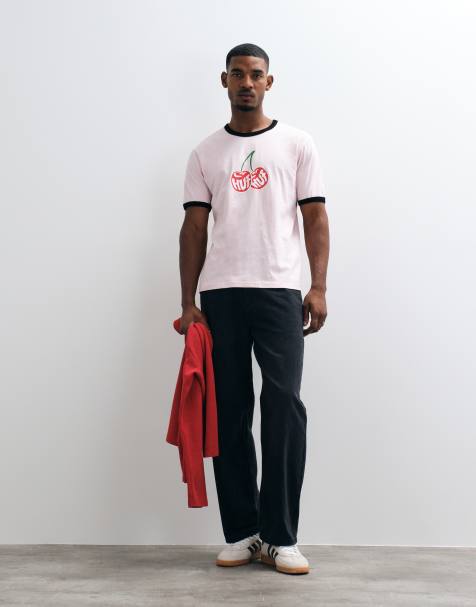 HUF T-Shirt mit Ringeln und Kirschen in Altrosa - view 1