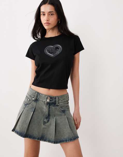 HUGO Black – Dichroma – Krótki czarny T-shirt z logo w kształcie serca - view 1