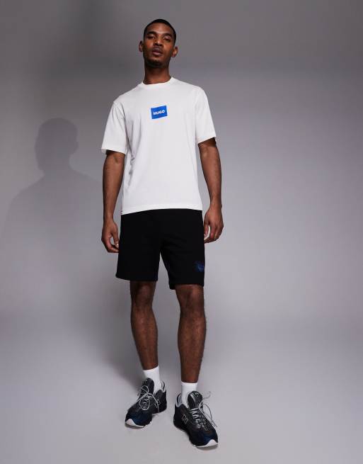 Hugo Blue chest label logo t-shirt in white, 2 of 5