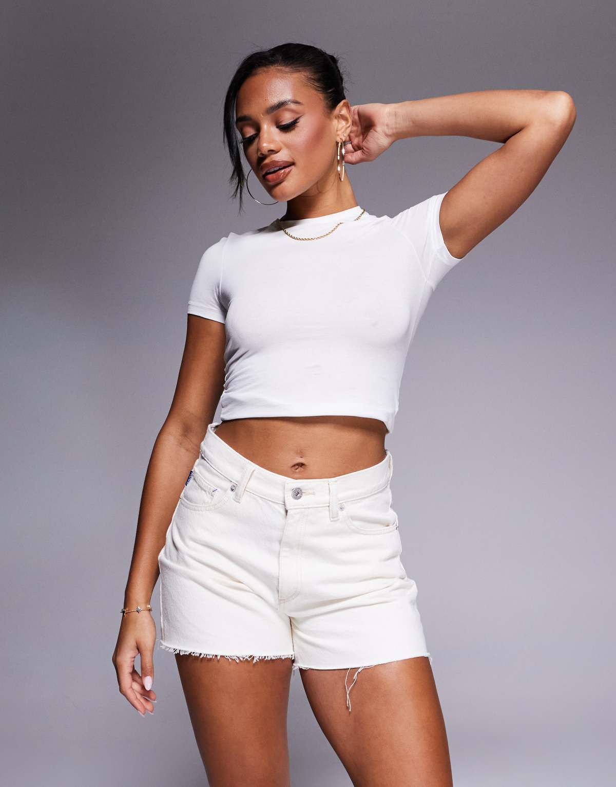 Hugo Blue denim short in light beige