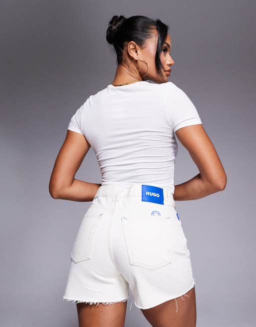 Hugo Blue denim short in light beige, 2 of 5