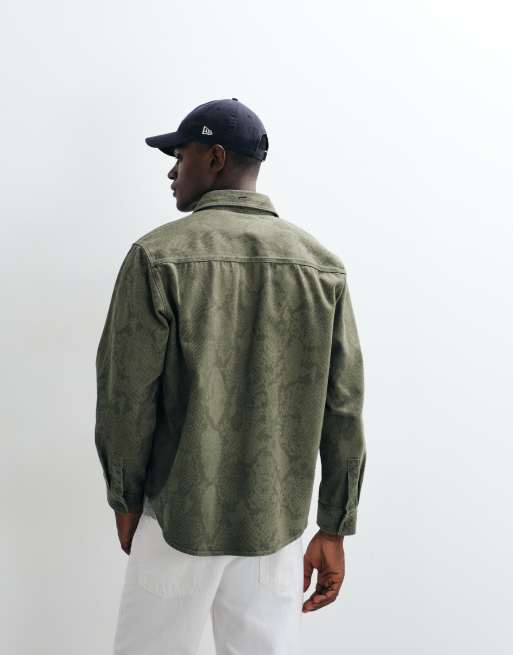 HUGO Blue Ebolt oversized shirt in green, 5 of 5