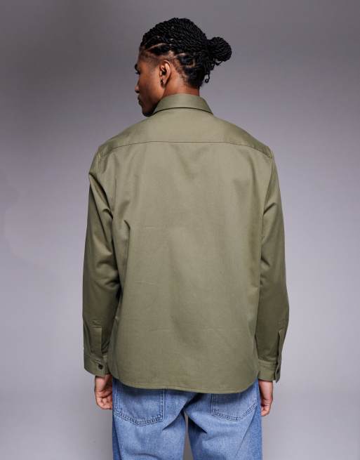 HUGO Blue – Ekynone – Oversize-Hemdjacke in Dunkelgrün mit Logo-Etikett auf der Brusttasche, 3 von 5