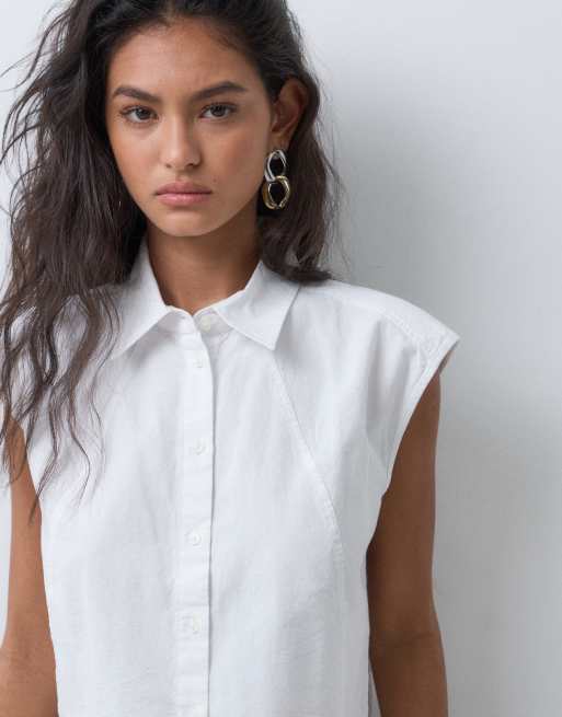 HUGO Blue estate cropped sleeveless shirt in white, 4 of 5