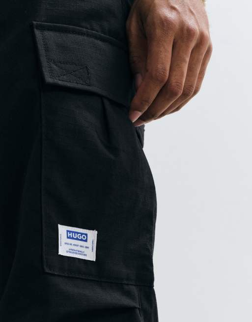 HUGO Blue – Gadic – Locker geschnittene Cargohose in Schwarz, 5 von 5
