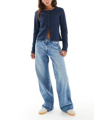 HUGO Blue - Gamale - Gerade geschnittene Jeans in verwaschenem Blau