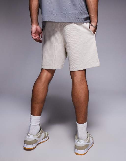 Hugo Blue loose fit jersey shorts in stone, 2 of 5