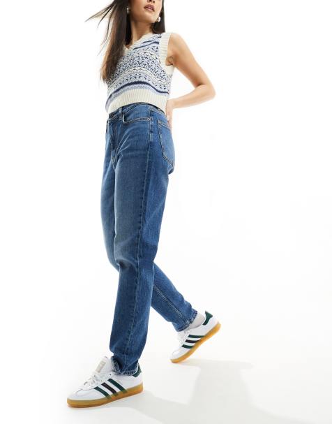HUGO BLUE mom jeans in mid blue - view 1