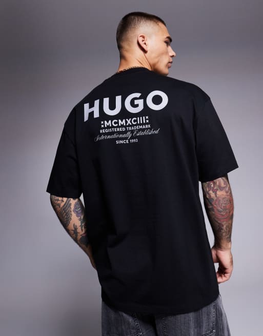 HUGO – BLUE – Nalono – Svart, ledig t-shirt med centrerad logga