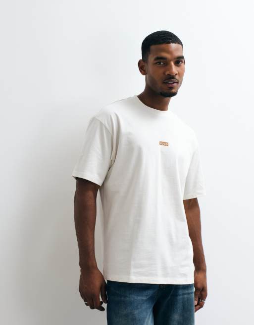 HUGO Blue Nalono T-Shirt mit Rückendruck in Ecru, 5 von 10