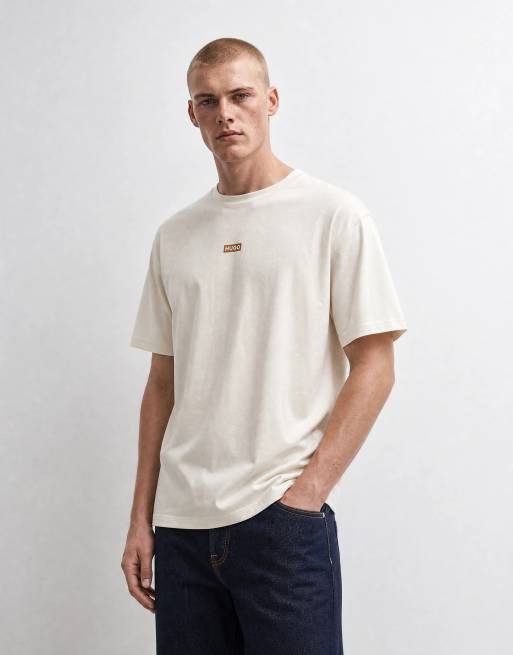 HUGO Blue Nalono T-Shirt mit Rückendruck in Ecru, 7 von 10
