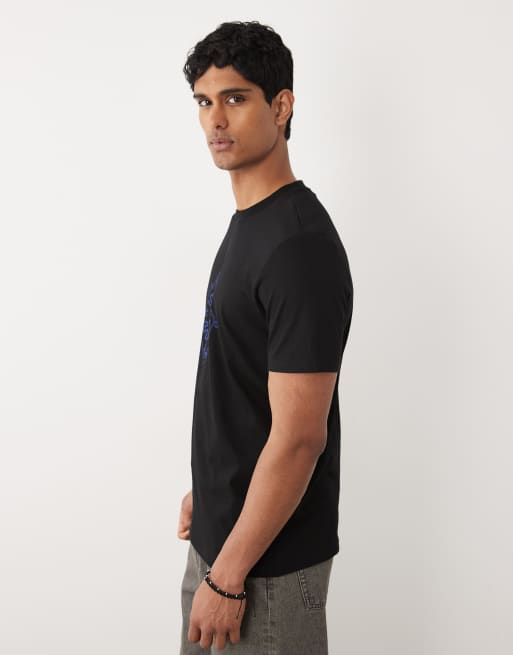 HUGO Blue - Nerberri - Camiseta negra de corte estándar con estampado gráfico, 3 de 5