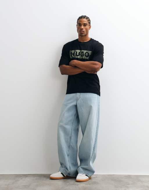 HUGO Blue Nerpient regular fit t-shirt med logga på bröstet i svart, 2 av 5