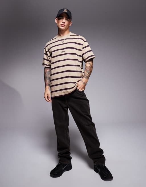 HUGO Blue – Nistripo – Oversize-T-Shirt mit Querstreifen in Beige und Dunkelblau, 4 von 4