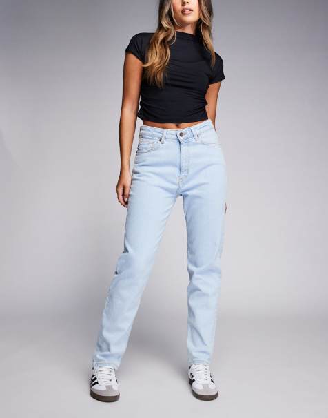 HUGO Blue Noe mom jeans in light blue - view 1