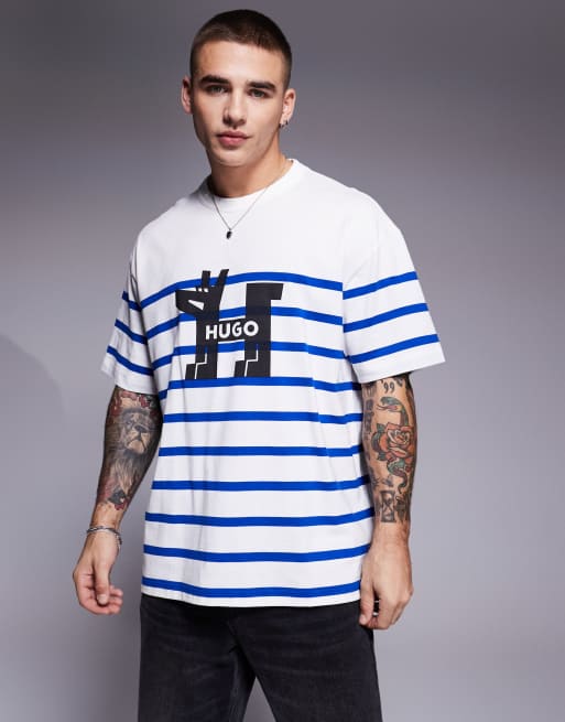 HUGO Blue – Nolastripe – Biały T-shirt o luźnym kroju w niebieskie paski z logo