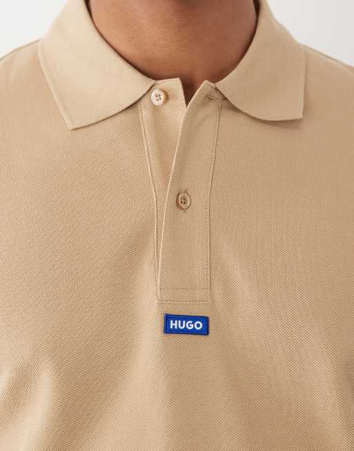 HUGO Blue – Nolitos – Locker geschnittenes Polohemd in Beige, 5 von 5