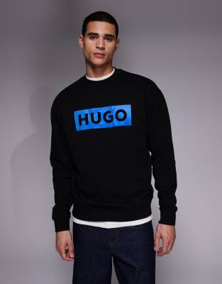 Sweatshirt in Schwarz mit Logo auf der Brust Schwarz 2XL