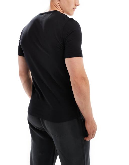 HUGO Bodywear 3 pack t-shirt in black, 3 of 4