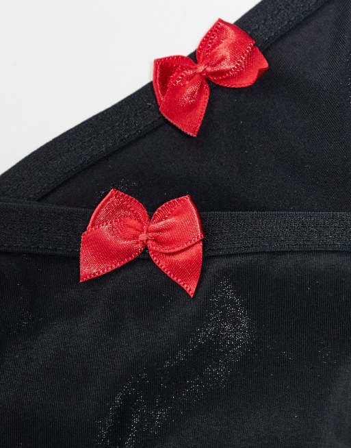 HUGO Bodywear 3 pack thong giftset in black with red bow, 3 of 3