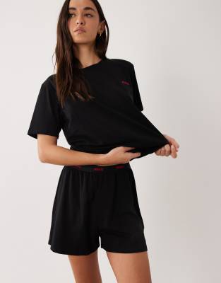 Black 4