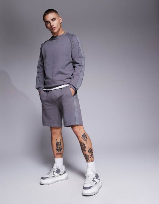 HUGO Bodywear - Pantaloncini della tuta grigi con logo tono su tono