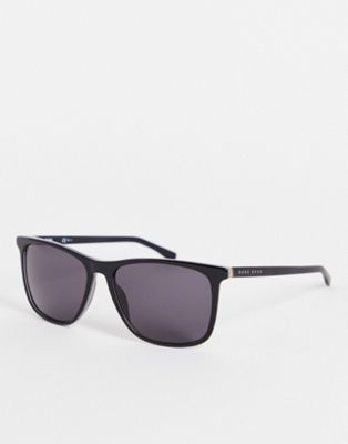 Hugo Boss classic sunglasses in black