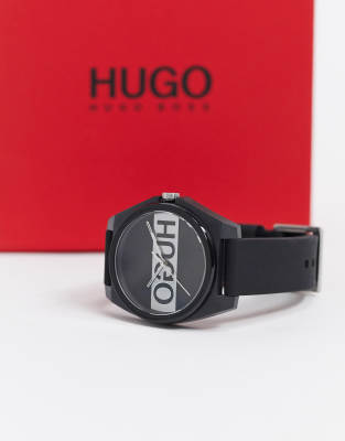 hugo play watch