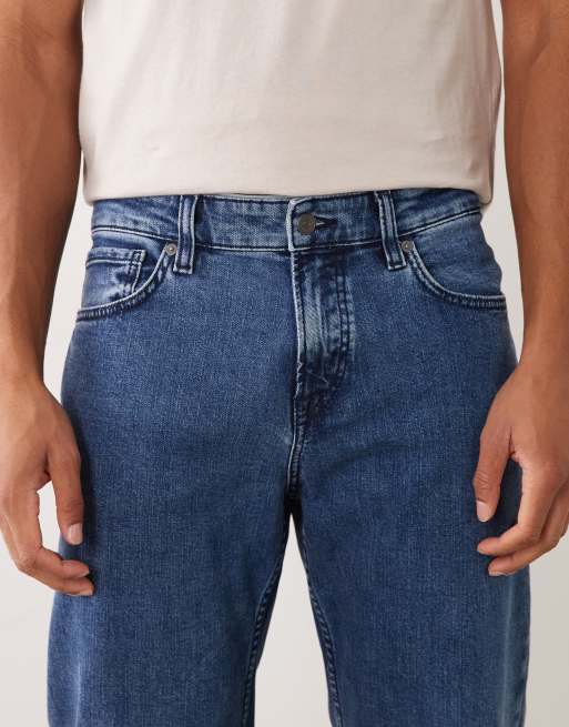 Hugo Boss - Regular-fit denim jeans in medium blauwe wassing, 5 van 5