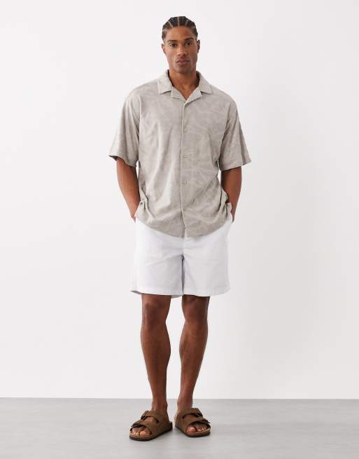 Hugo Boss relaxed fit short sleeve t-shirt in grey, 2 of 5