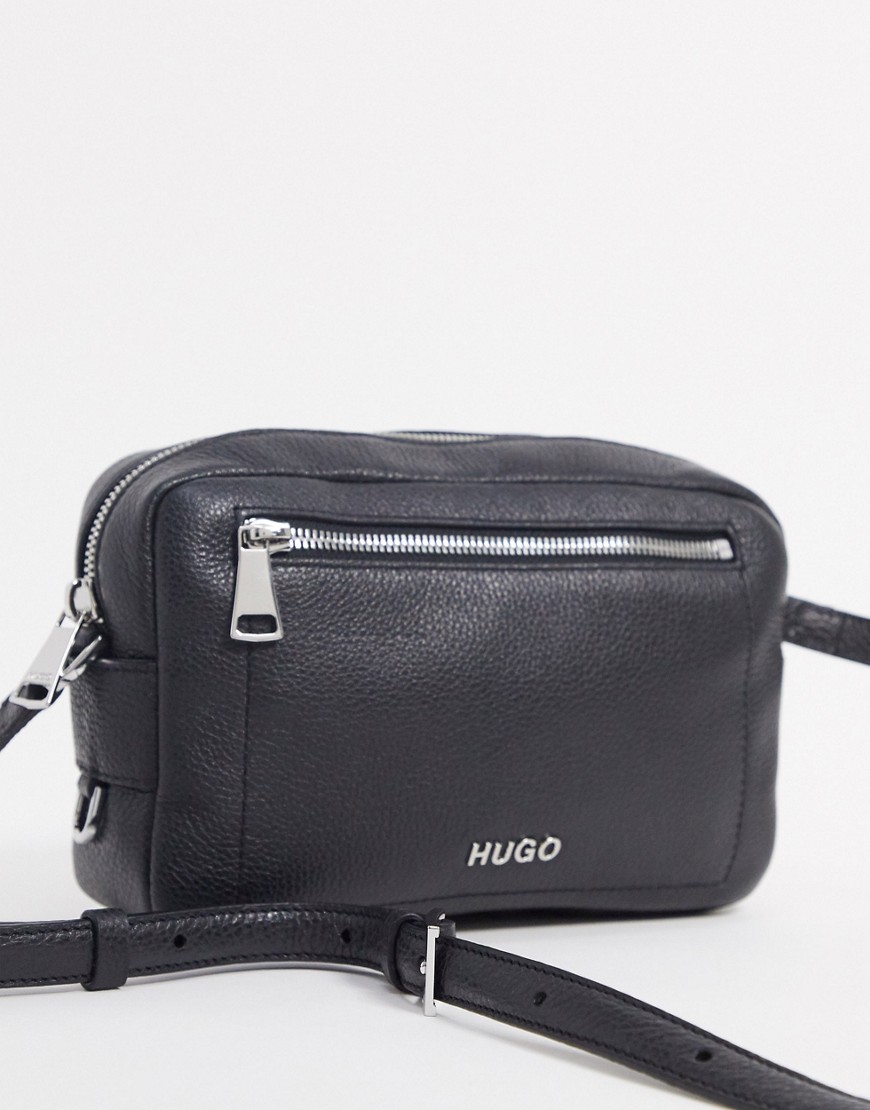 Hugo Boss – svart axelremsväska i skinn med blixtlåsförsedd ficka framtill
