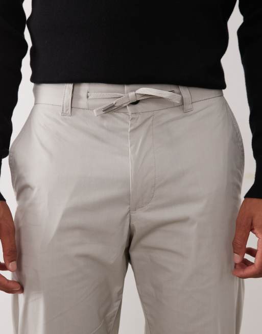 Hugo Boss tapered chino trousers in grey, 4 of 5