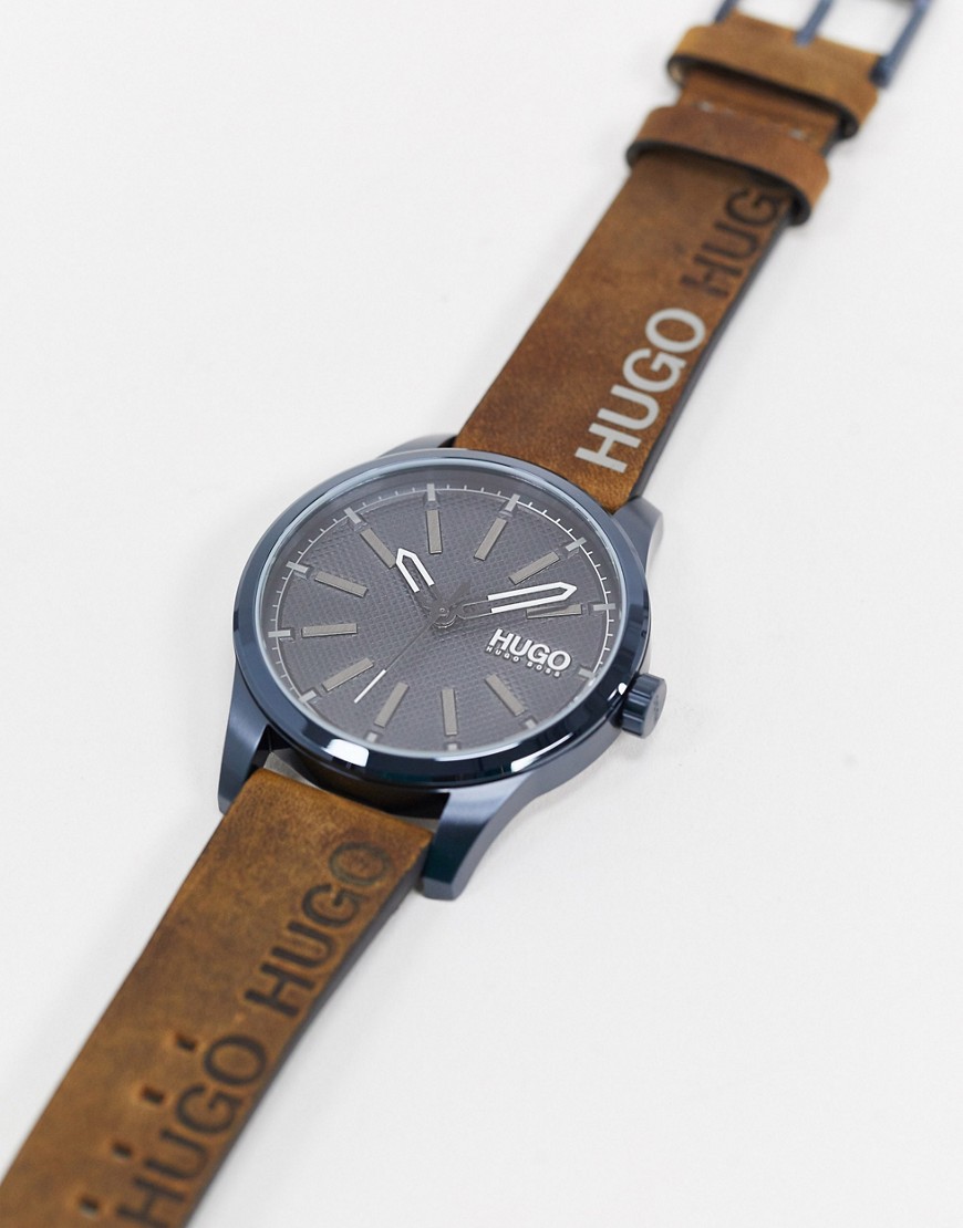 HUGO - Bruin leren horloge met logo 1530145