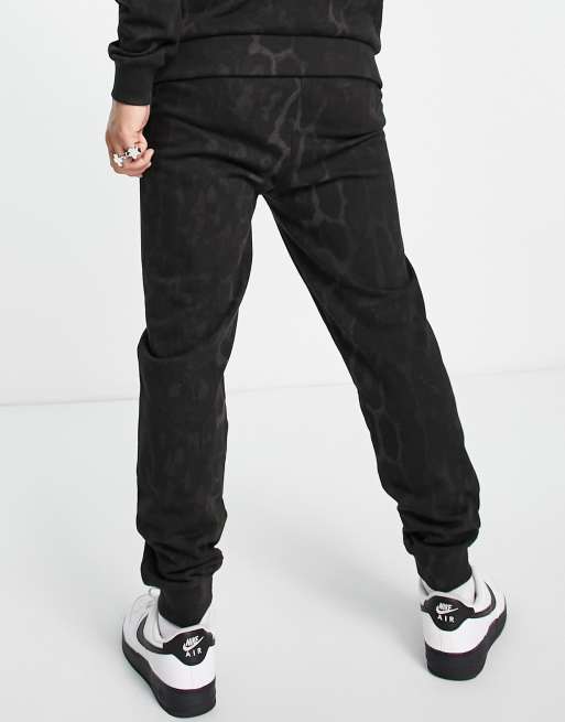 HUGO Danther trackies in black with all over animal print with back logo, 3 of 4
