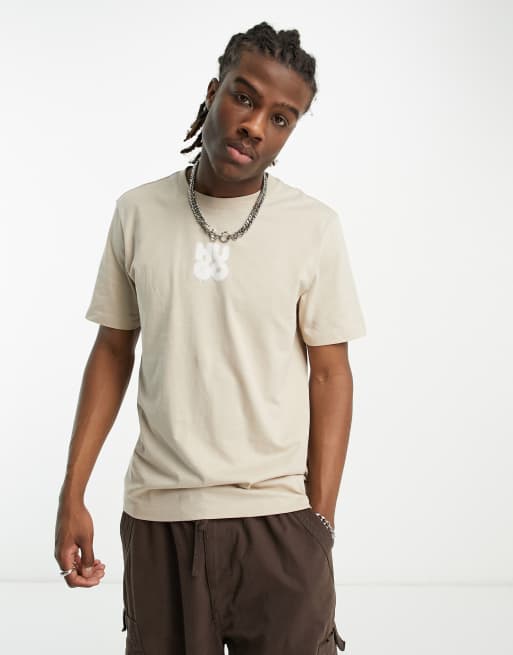 HUGO - Decali - T-shirt beige chiaro con logo | ASOS