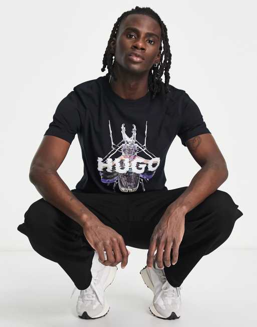Hugo – Dugy – Svart t-shirt med stort tryck med logga 