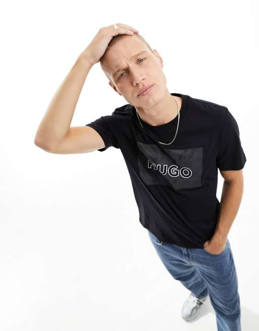 HUGO – Dulive – T-Shirt in Schwarz mit Grafik in entspannter Passform