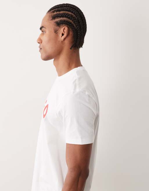 Hugo Dulivio logo t-shirt with red logo in white  , 5 of 5