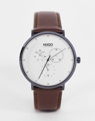 Hugo leather watch in tan 1530008