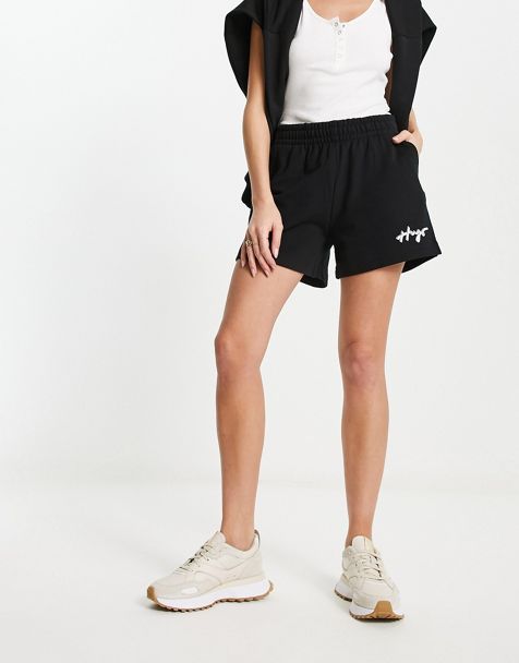 Pieces tailored high waisted paperbag shorts in black