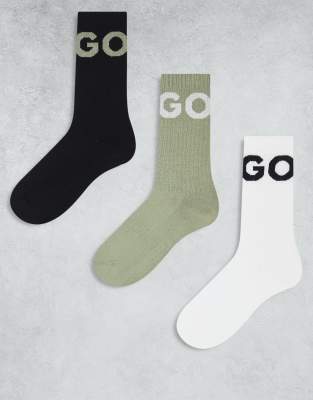 3 pack large logo ribbed sneaker socks in white/black/light green-Multi