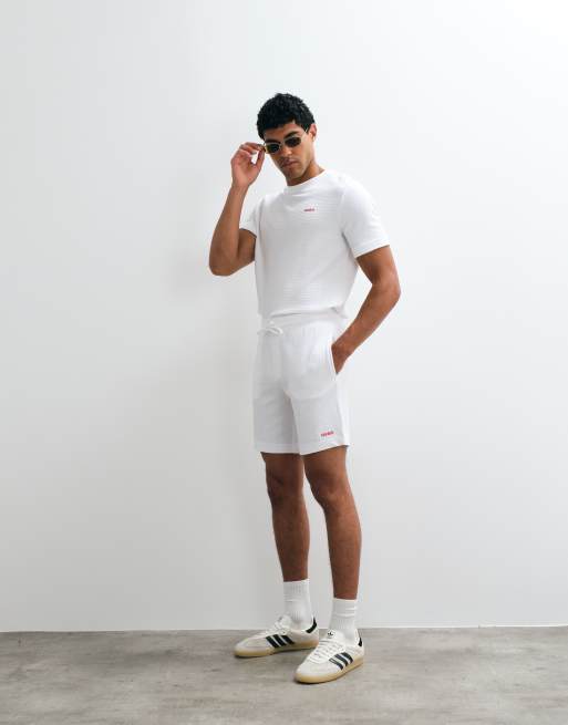 HUGO Red Austin loungewear-sæt med vaffelstruktur, shorts i hvid, 2 af 5