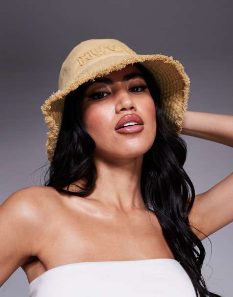 Hugo Red bucket hat in beige with logo - view 1