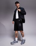 [Hugo Red] Hugo Red Bull Racing capsule Deswick silver logo oversized sweat shorts in black W34.6 black