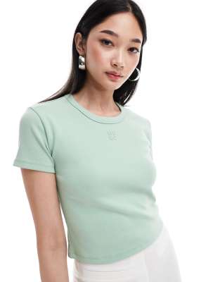 Hugo Red cropped baby t-shirt in light green