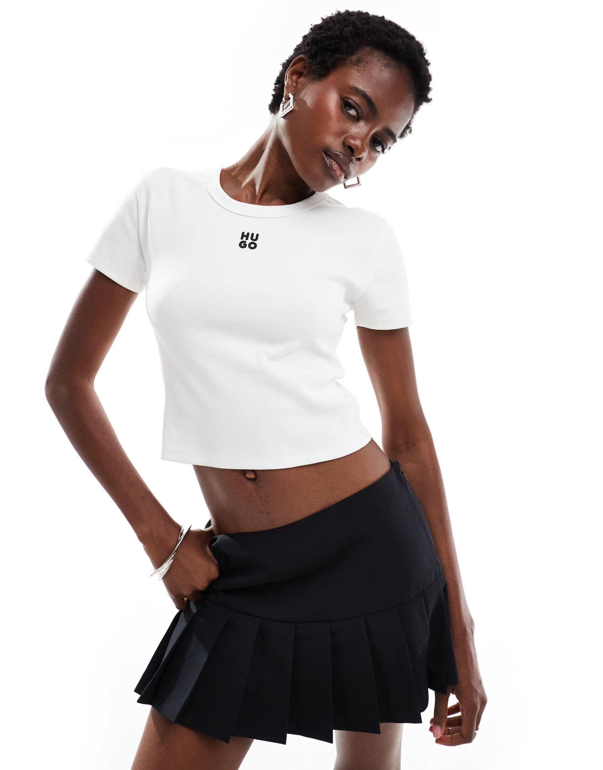 hugo red cropped baby t-shirt in white