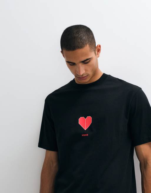 HUGO Red Dalentin relaxed fit heart logo t-shirt in black, 2 of 5